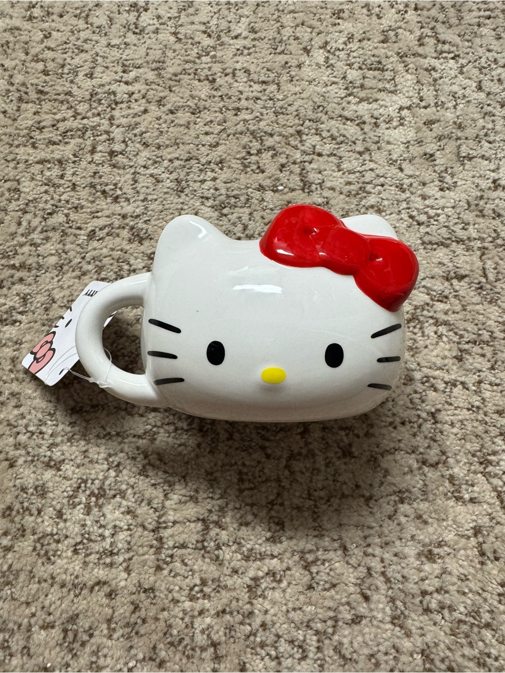 Sanrio Ceramic Character Mugs in Yellow, Green, Pink, White, and Cream - Picture 2 of 11